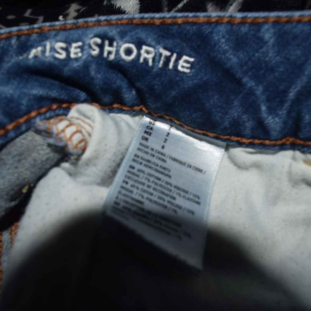 AE High Rise Shorties - Picture 2 of 4